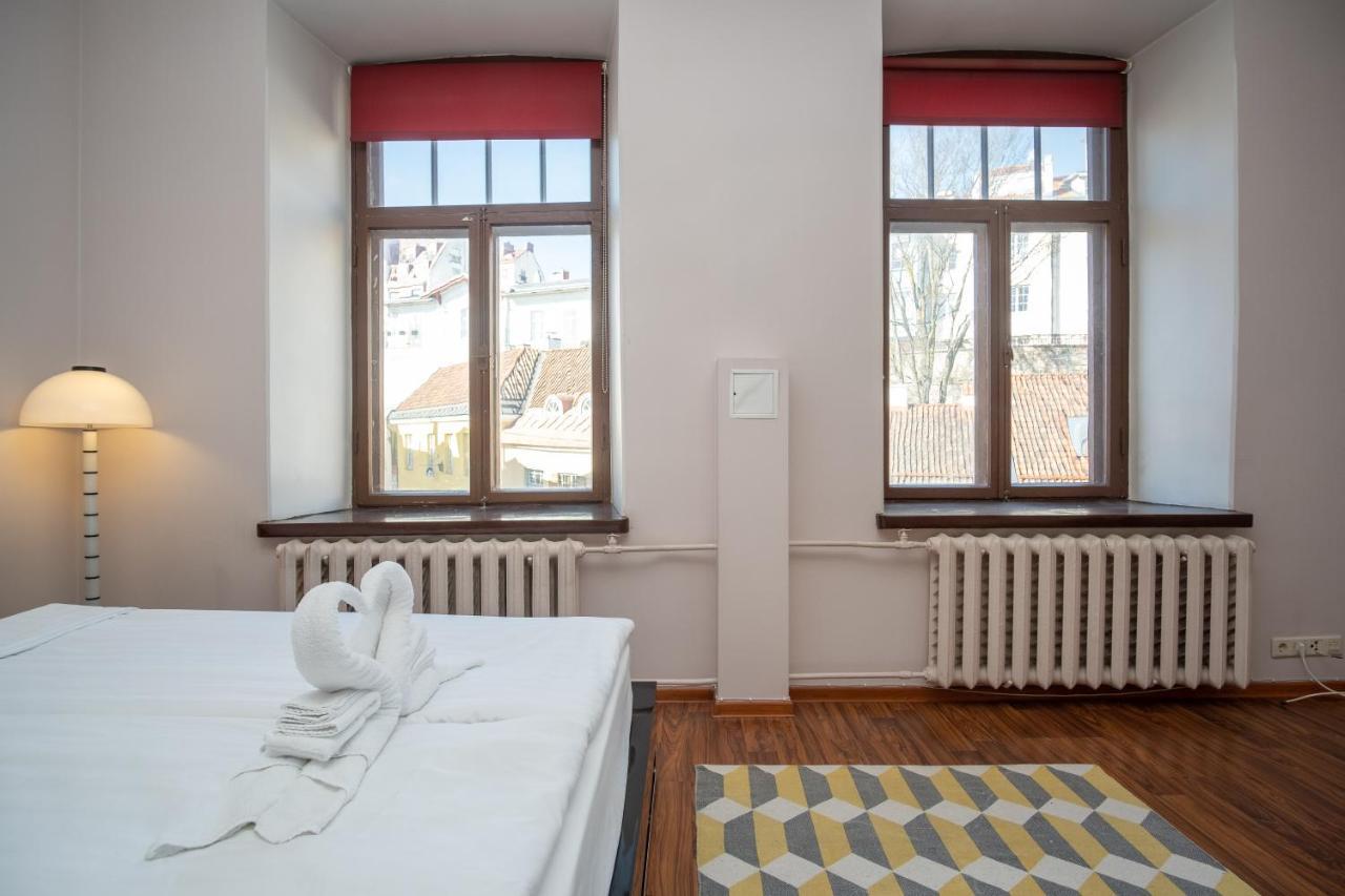 Old Town Studio Apartment - Uus Street 24 Tallin Zewnętrze zdjęcie