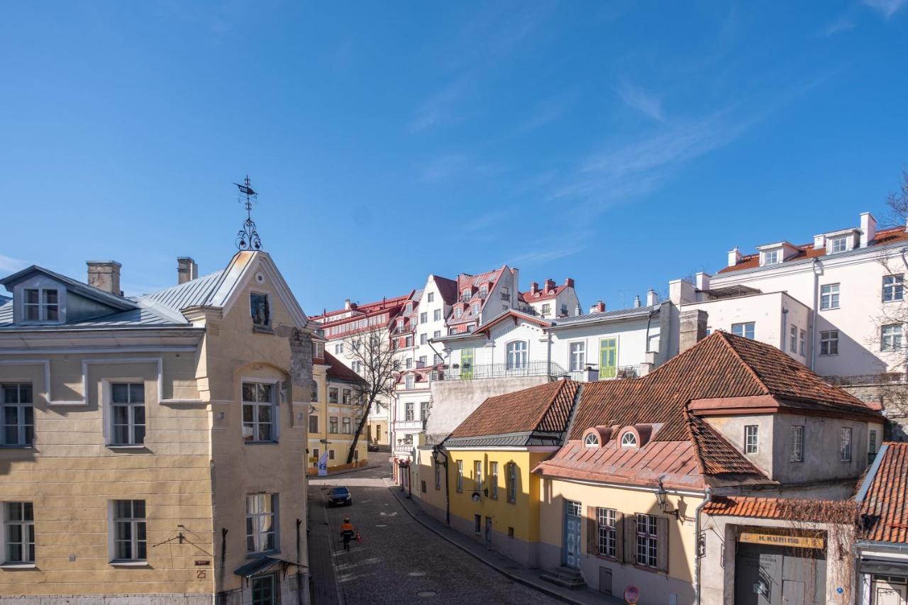 Old Town Studio Apartment - Uus Street 24 Tallin Zewnętrze zdjęcie